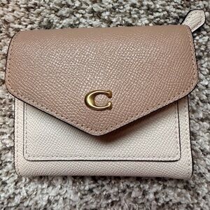 Coach Wyn Small Colorblock Wallet
